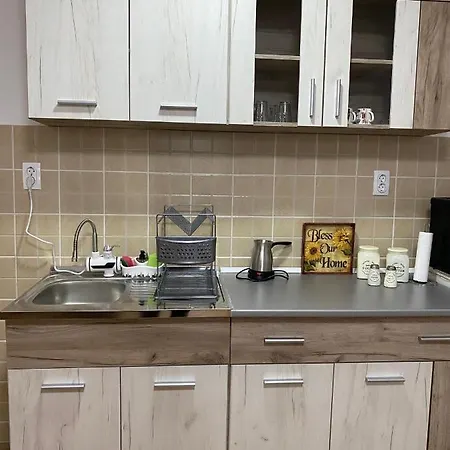 Lilyy Leskovac (Jablanica)